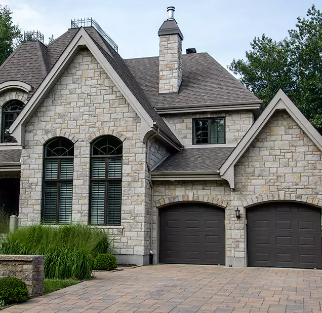  Why Choose Vanguard Restoration Pros for Water Mitigation Services in Livingston, IL?